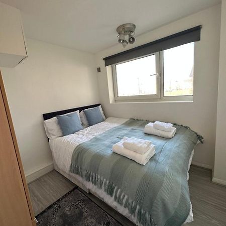 Cozy Room For Single Use London Exterior foto