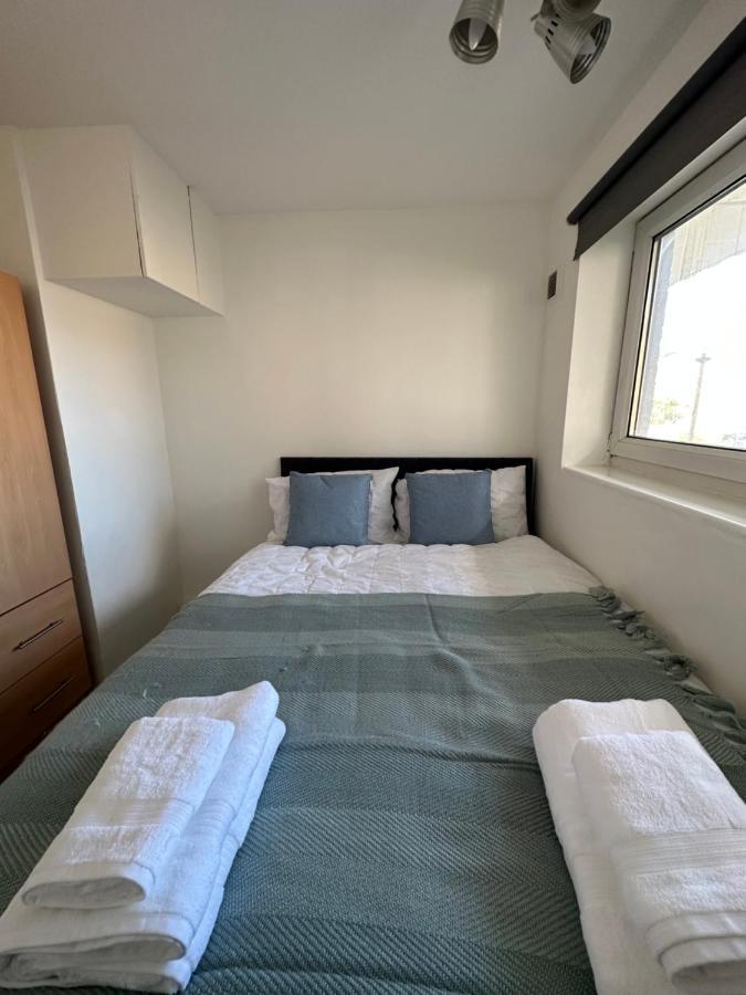 Cozy Room For Single Use London Exterior foto